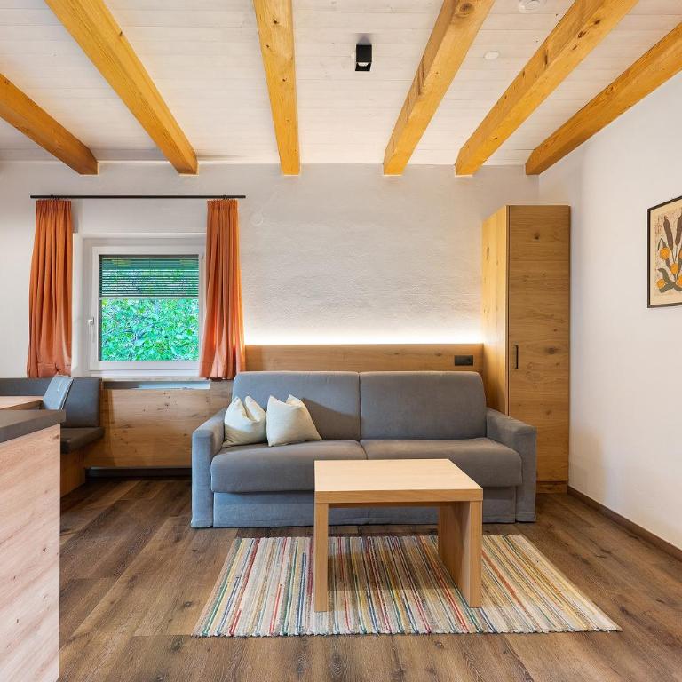 Residence Sonngart - Two-Bedroom Deluxe Apartment with Garden View - 10
