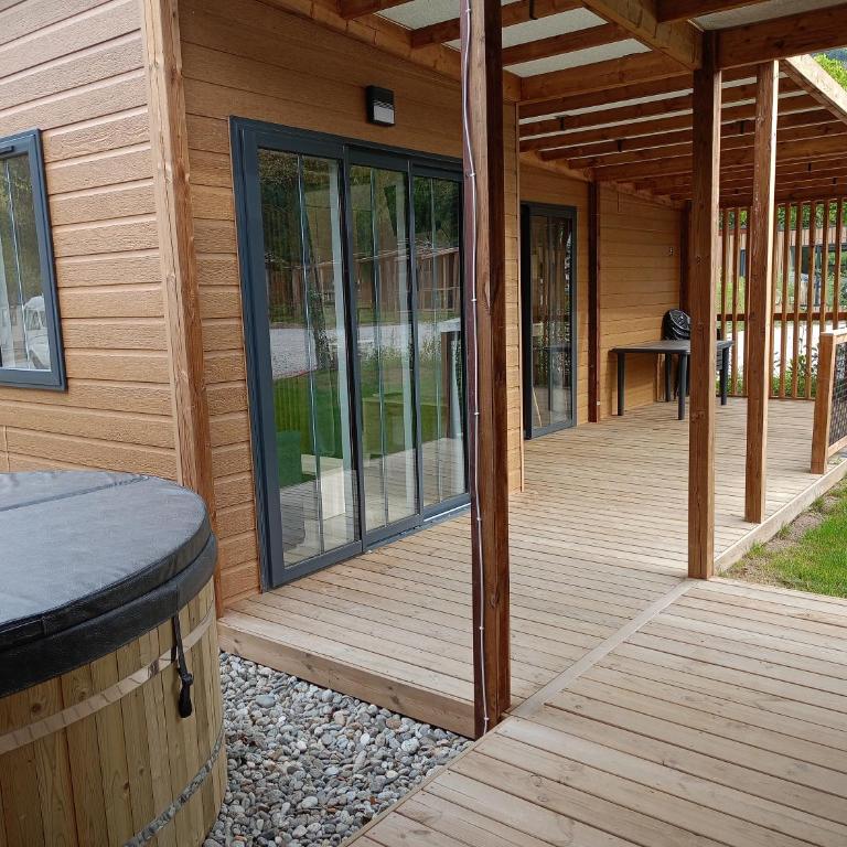Camping La Marmotte - Chalet - 4