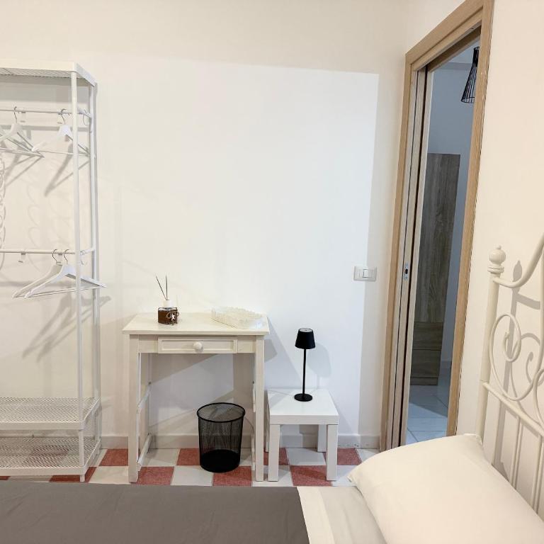 All'ombra della Torre - Appartamento con 2 Camere da Letto - 11