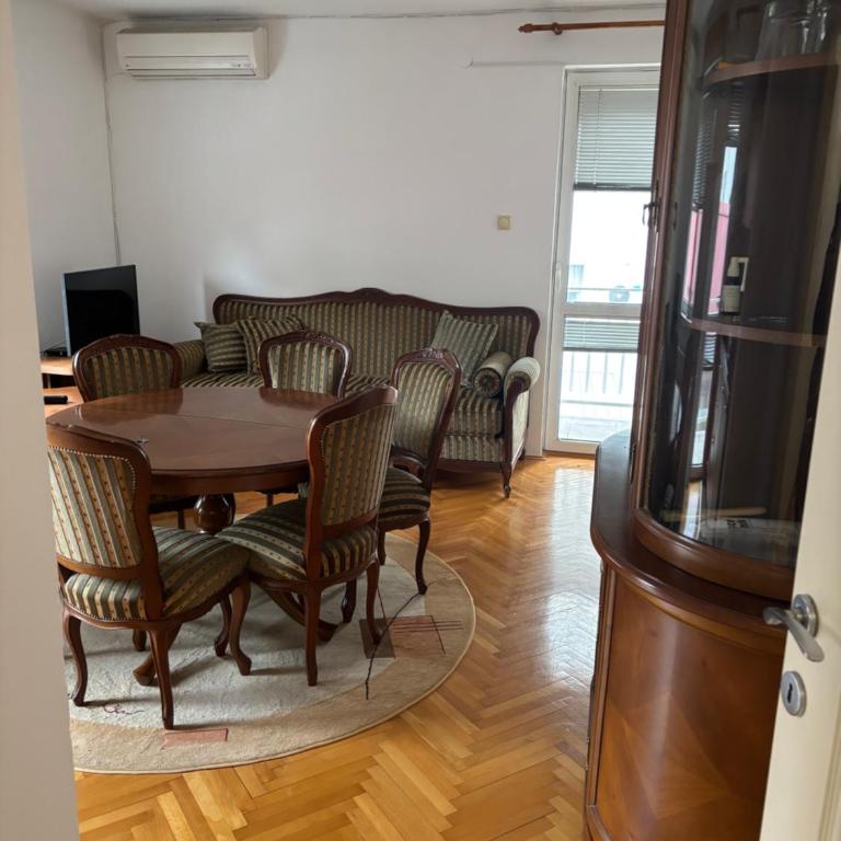 Todor - Apartman sa 2 Spavaće Sobe - 1