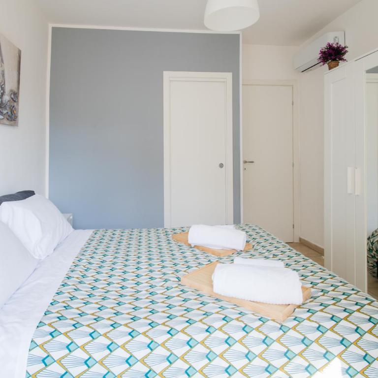 La Julienne AC By Dimorra - Double Room with Private Bathroom - 8