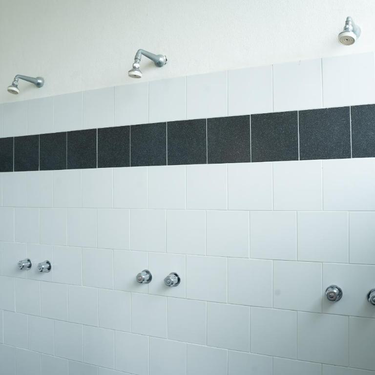 EuroCamp Cesenatico - Camera Familiare con Bagno - 3