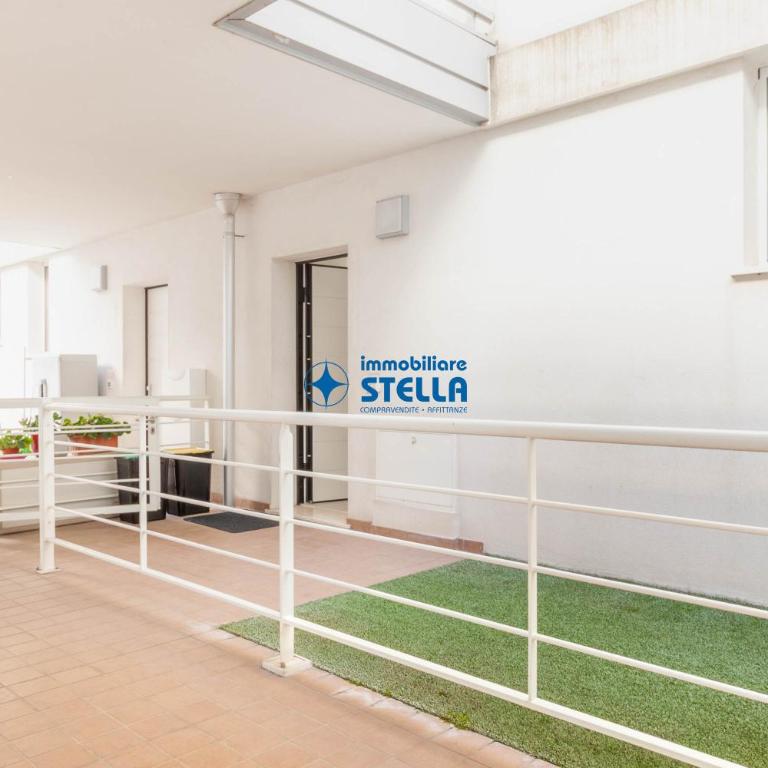 Isola Blu - Appartamento Monolocale con Balcone - 8