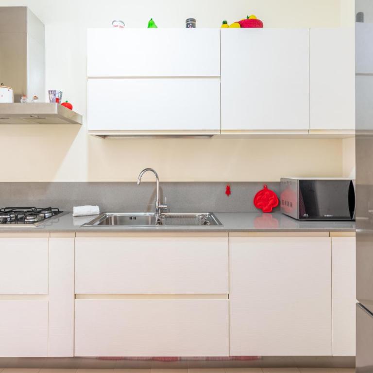 La Casa di Carla - Appartamento con 2 Camere da Letto - 11