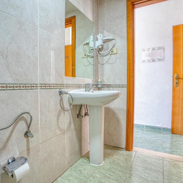 RT-Green Park - One-Bedroom Apartment - 39
