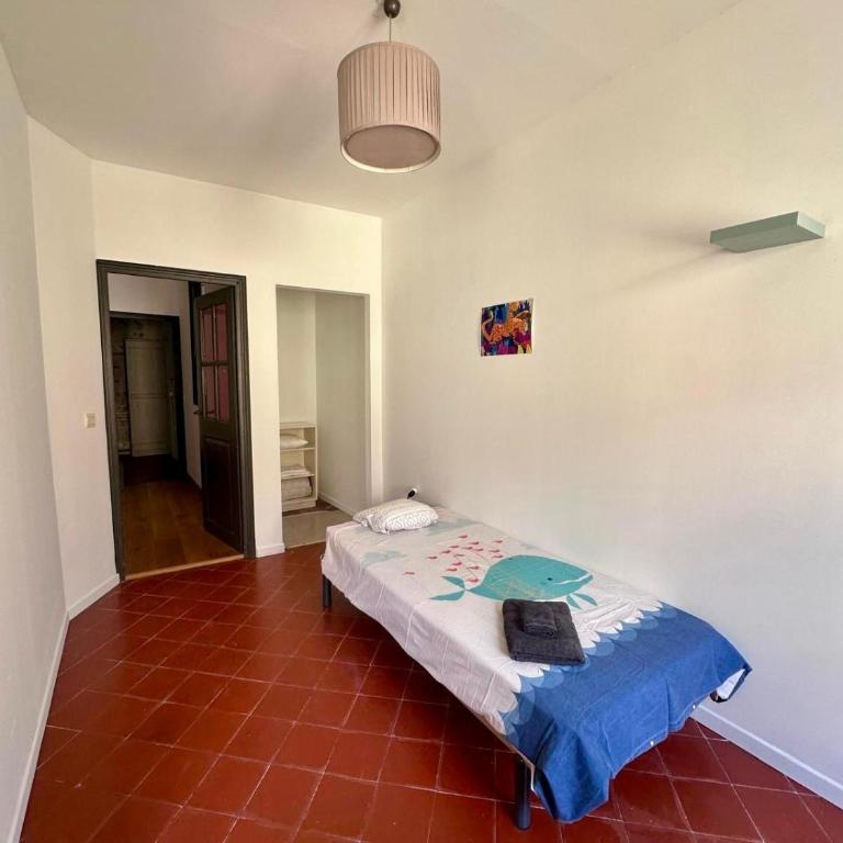 Charming duplex with 2 terraces - One-Bedroom Apartment - 19