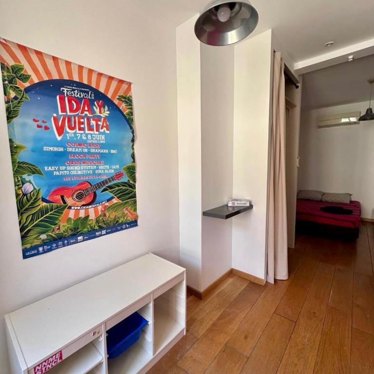 Charming duplex with 2 terraces - One-Bedroom Apartment - 21
