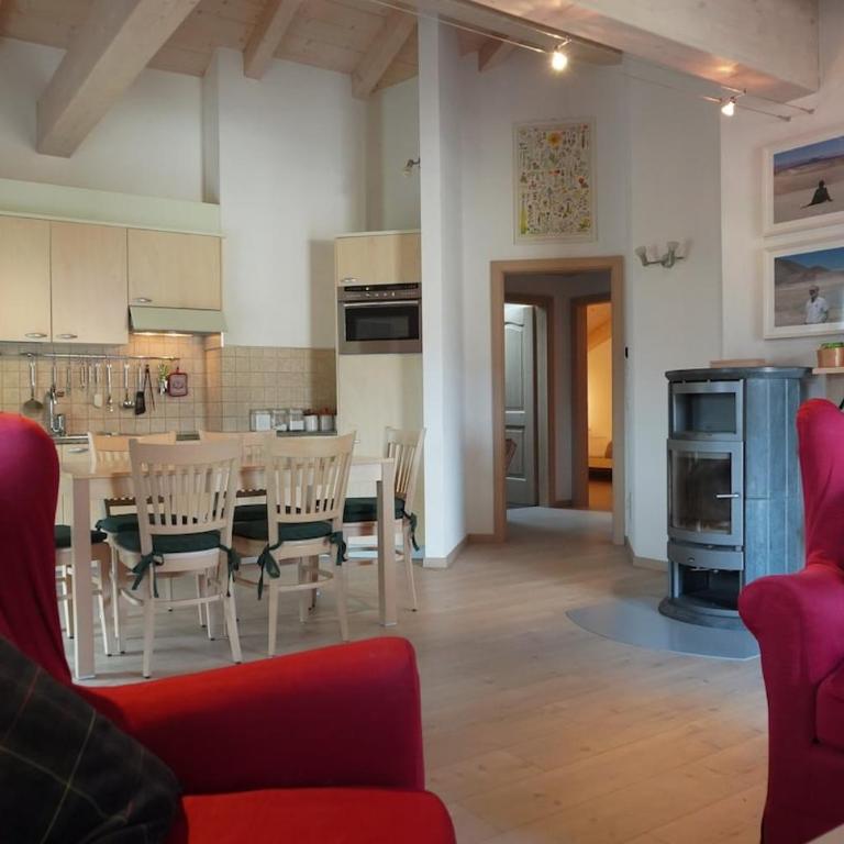 Appartamento con vista Dolomiti con 2 bagni - Appartamento con 2 Camere da Letto e con Vista Montagna - 12