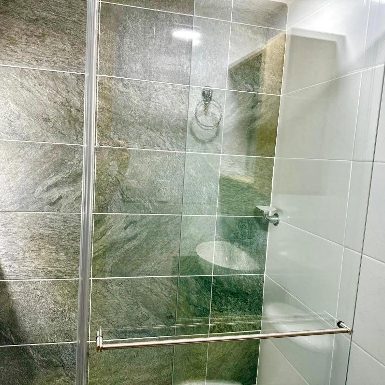 Apto top con AC, balcón y buena ubicación - Apartamento de 2 dormitorios - 6