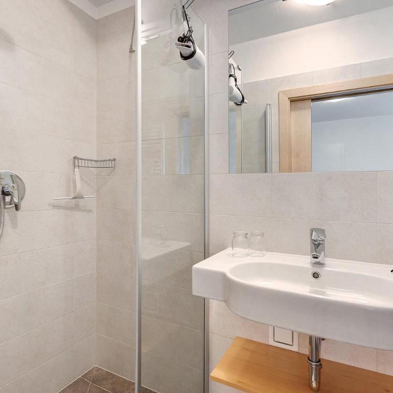 Residence Sonngart - Chambre Double - Vue sur Montagne - 12