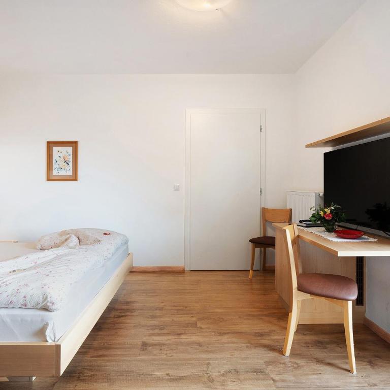 Residence Sonngart - Chambre Double - Vue sur Montagne - 4