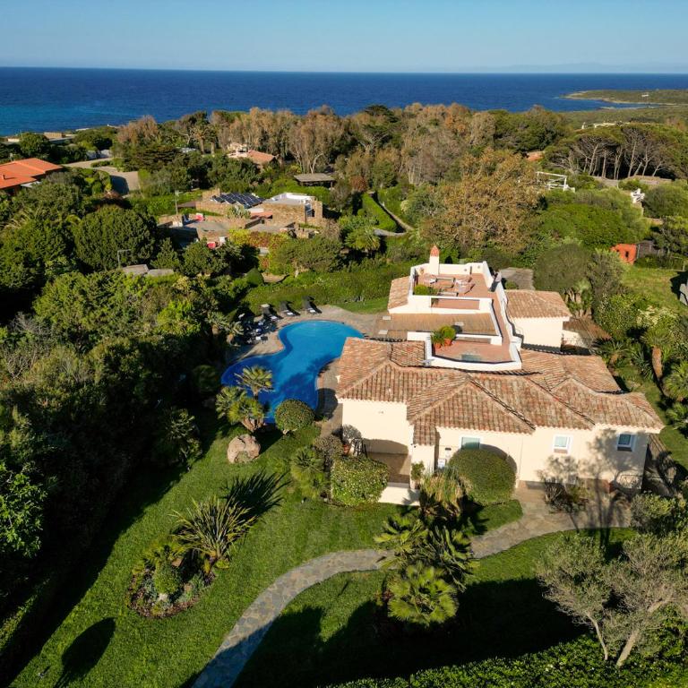 Villa Flor, Exclusive House with Pool in Stintino - Villa - 6