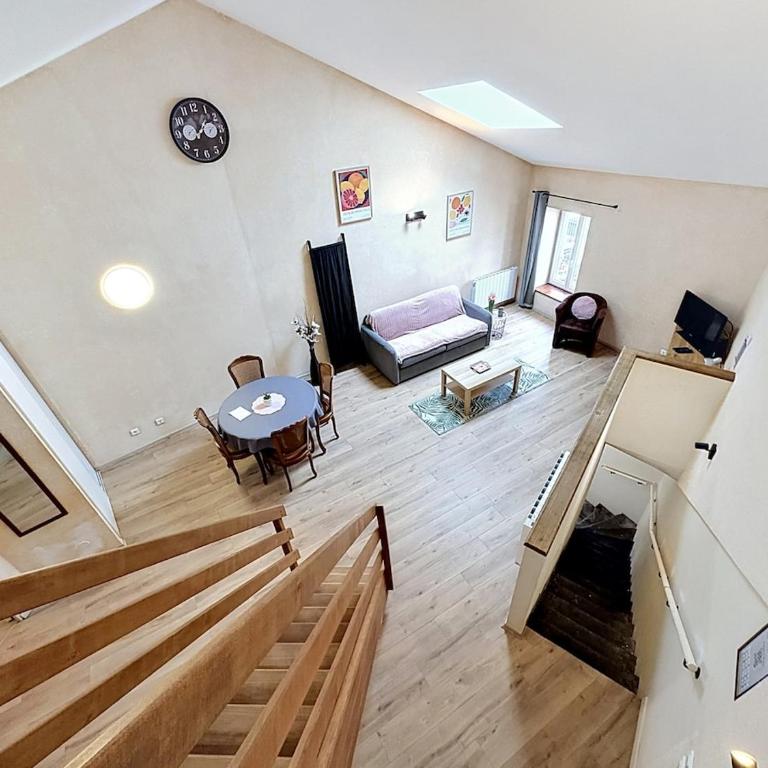 Duplex spacieux calme à deux pas du centre-ville - Appartamento con 1 Camera da Letto - 2