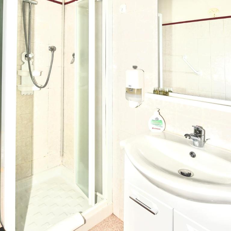 8- Tourist House Bologna - Light House - Self check-in - Appartamento - 23