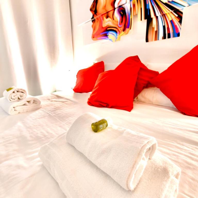 8- Tourist House Bologna - Light House - Self check-in - Appartamento - 35