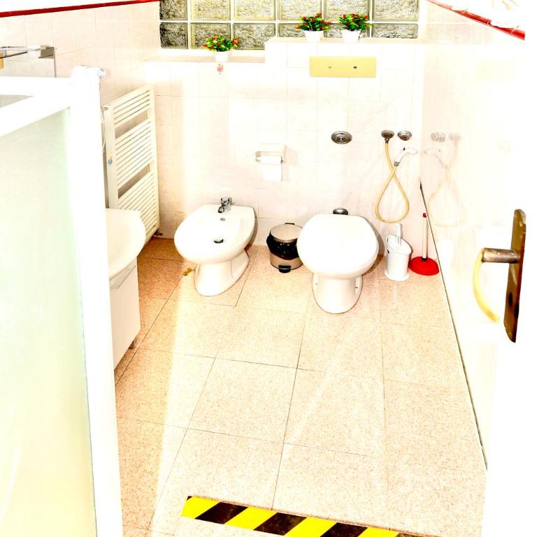 8- Tourist House Bologna - Light House - Self check-in - Appartamento - 53