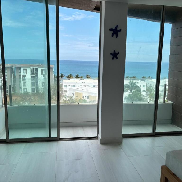 Hermoso departamento de 5 cuartos Frente a la playa - Apartment - 6