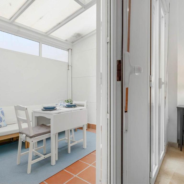 Cozy & Bright Studio Near old Town - Mal 06 - Estudio - 8