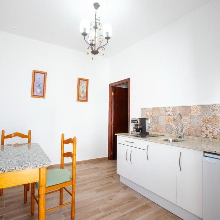 Hogar de la plata - Habitación Doble con baño privado - 3