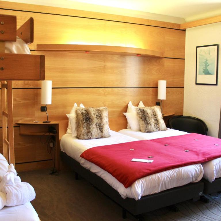 Hôtel Les Vallées Labellemontagne - Chambre Quadruple Classique - 2