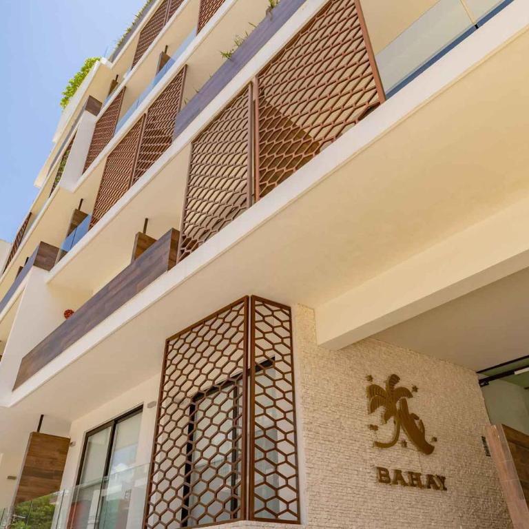 Bahay Condos steps from the beach and 5th ave - Loft - 7