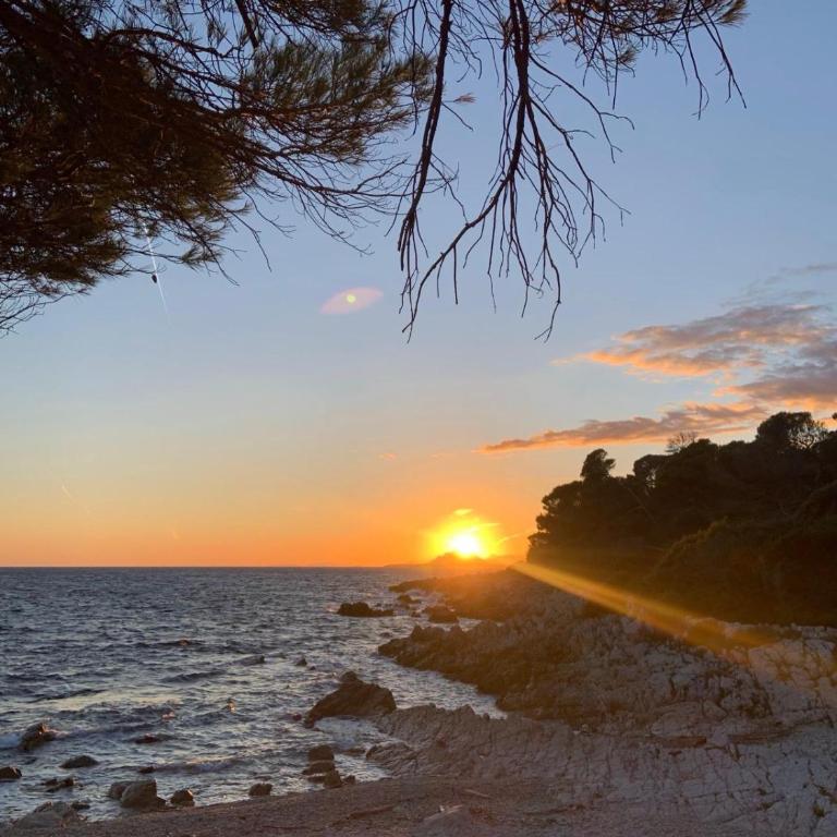 Sea view apartment - Quiet location, air conditioning & parking - Apartment mit 1 Schlafzimmer - 21