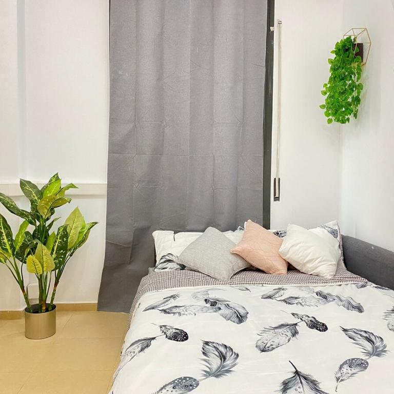 Family Apartment near Metro Blue Line - Apartment - 7