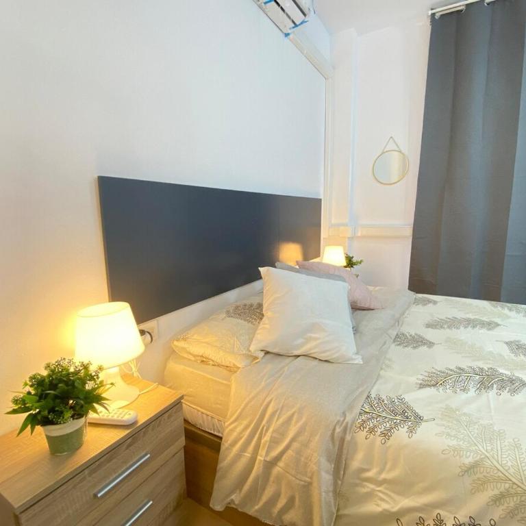Family Apartment near Metro Blue Line - Apartment - 18