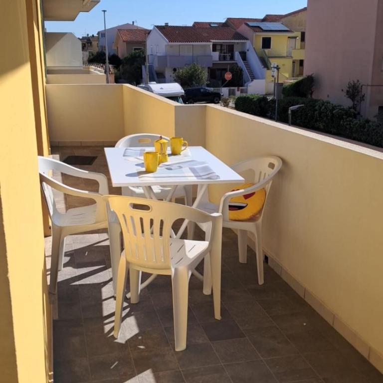 2BR Flat 8-min walk from Rena Bianca, pvt parking - Appartamento con 2 Camere da Letto - 12