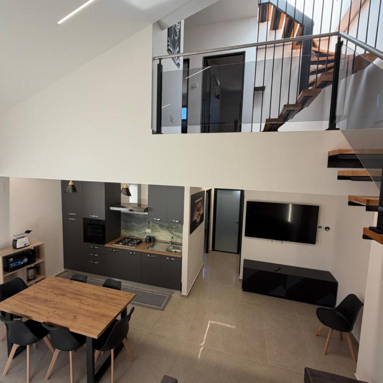 Luxekey ETTORE HOUSE - Casa Vacanze con 3 Camere da Letto - 13