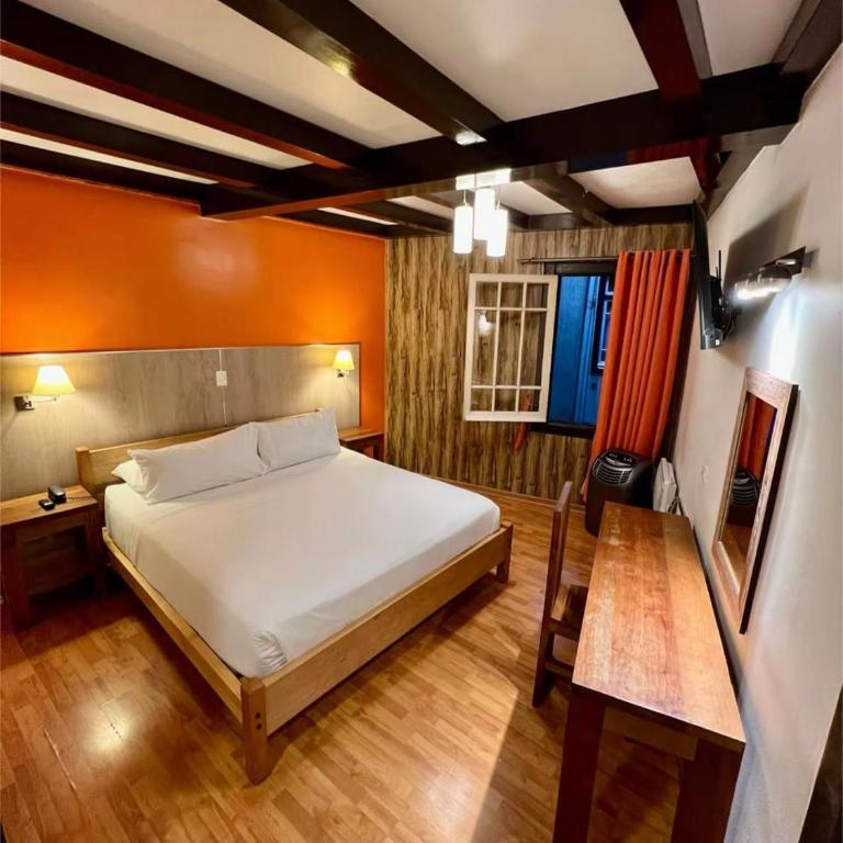 Hotel Vegas - Habitación Doble - 14