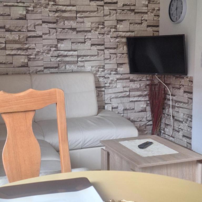 Privatni Smeštaj Tešević - Apartment - Erdgeschoss - 5