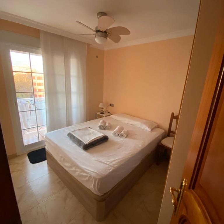 2 DB Apartamento Playa Fuengirola - Two-Bedroom Apartment with Balcony - 6