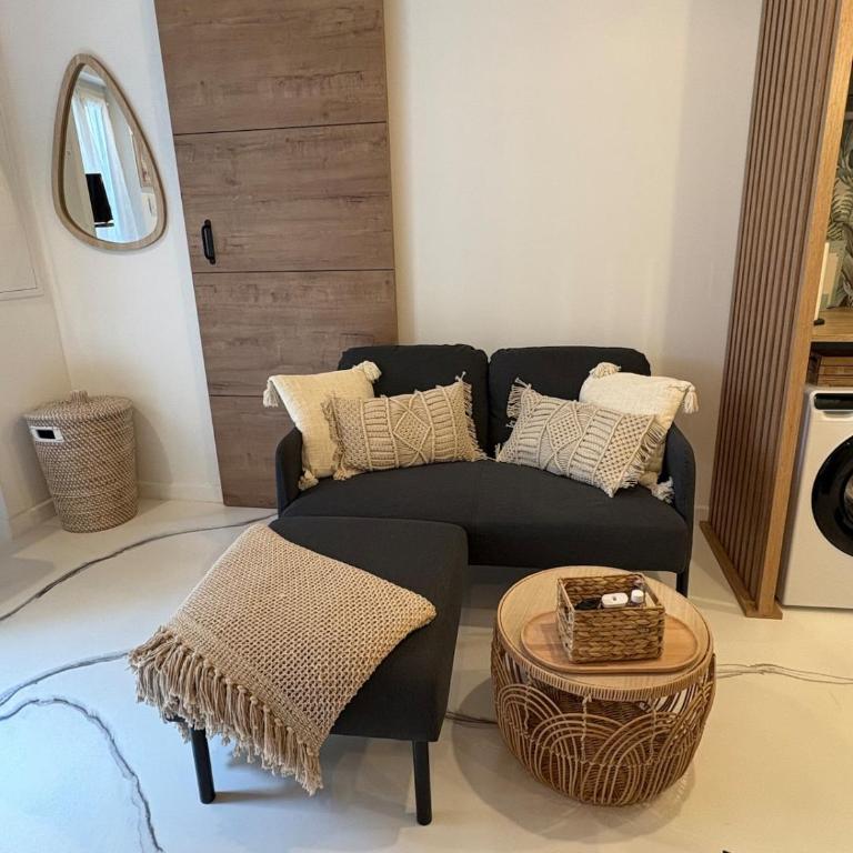 Studio Jungle atypique avec salle de bain grotte Cour privée Centre Nîmes - Apartamento de 1 dormitorio - 4