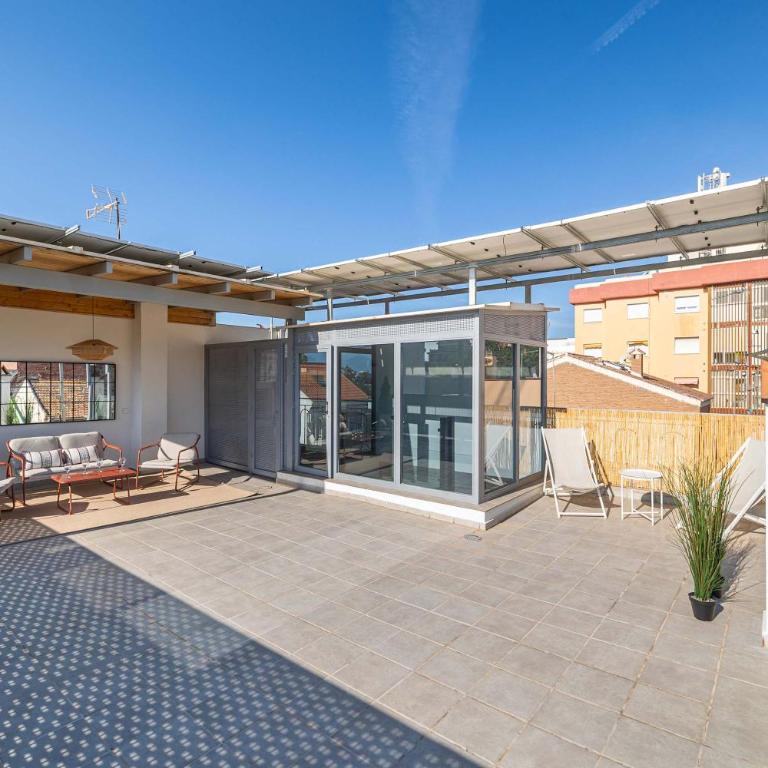 Modern Studio with balcony 700 meters to Beach - Estudio - 21