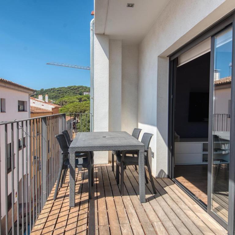Duplex en el Centro de Calella - Apartamento de 2 dormitorios - 1