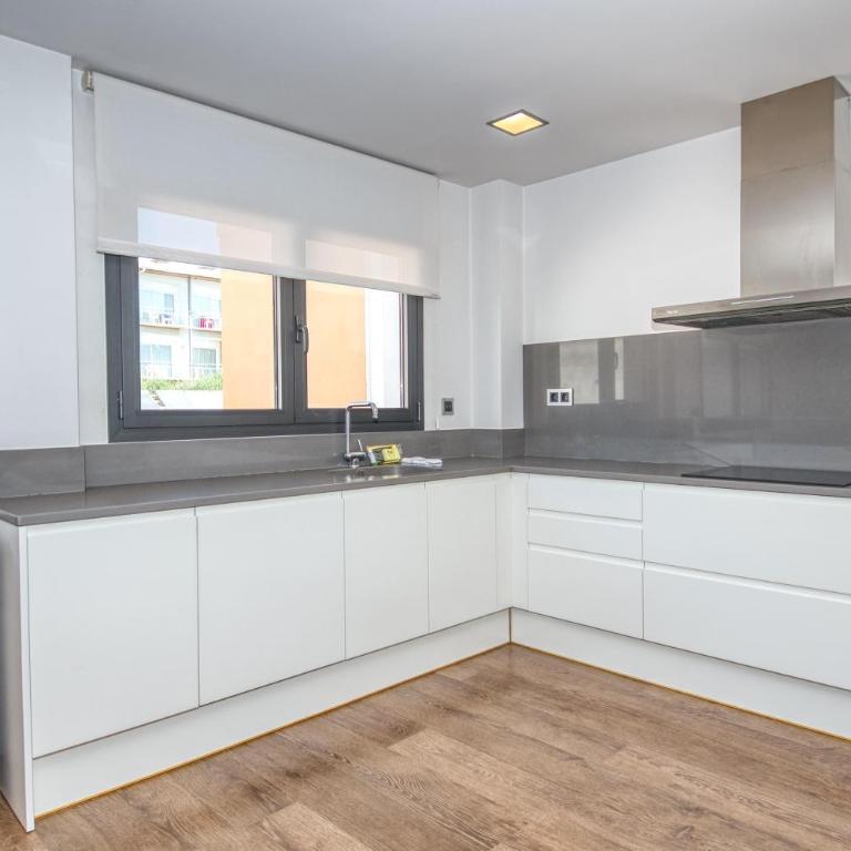 Duplex en el Centro de Calella - Apartamento de 2 dormitorios - 11