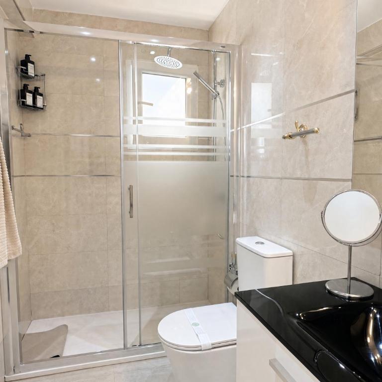 Luminoso Apartamento Familiar y Excelente Conexion - Apartamento de 3 dormitorios - 12
