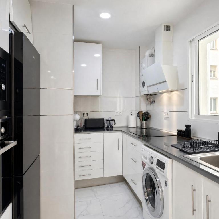 Luminoso Apartamento Familiar y Excelente Conexion - Apartamento de 3 dormitorios - 14