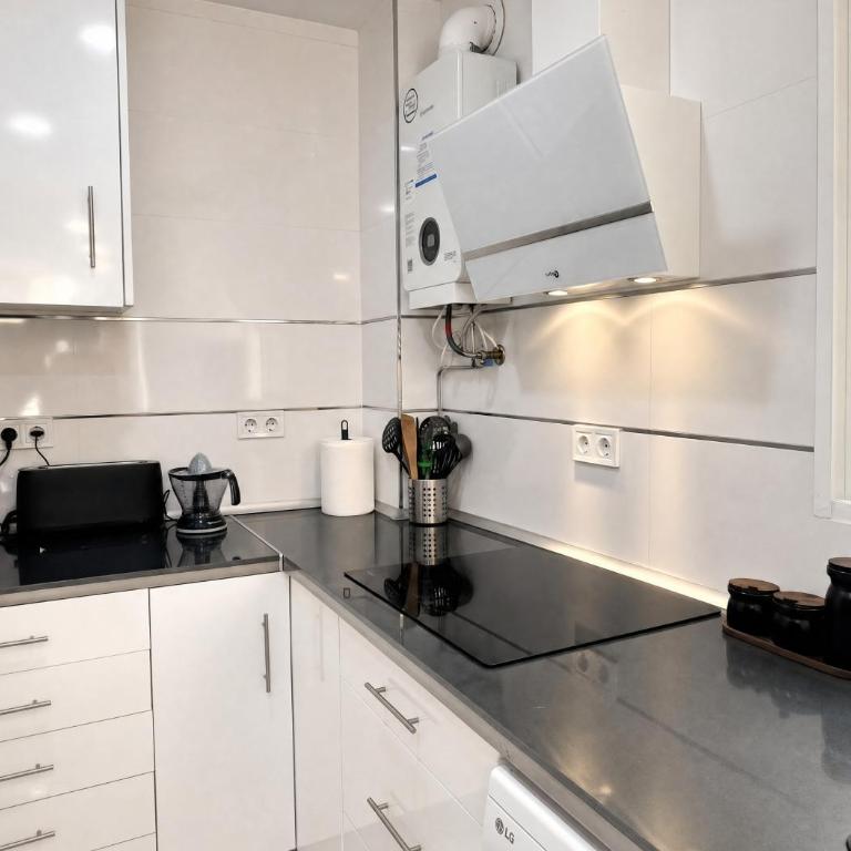 Luminoso Apartamento Familiar y Excelente Conexion - Apartamento de 3 dormitorios - 15
