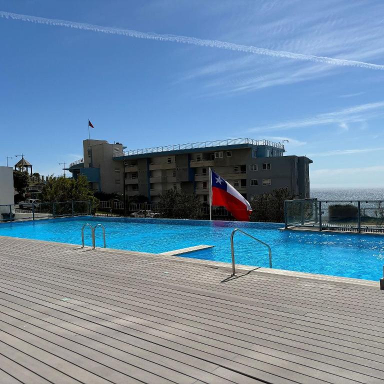 Amplio con vista al mar y piscina climatizada - Apartamento - 26