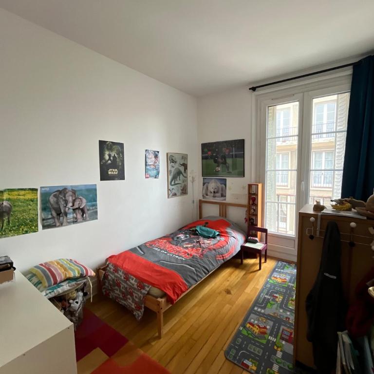 Appartement Perret, rues piétonnes - Apartment with City View - 4