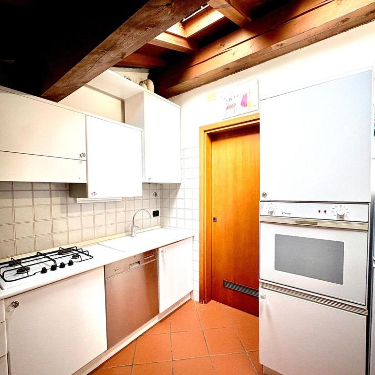 Rooftop Retreat 2 - Appartamento con 1 Camera da Letto - 14