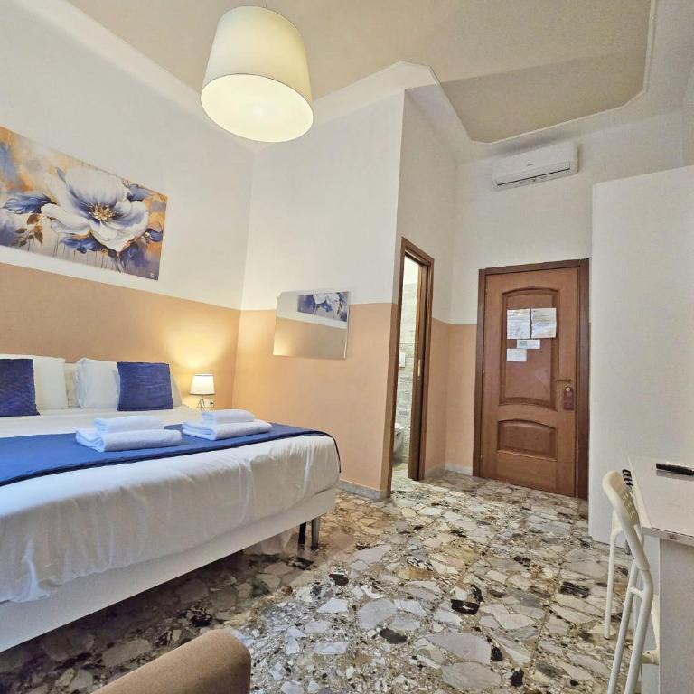 Sweet Life Guesthouse Hospety Group - Camera Matrimoniale Superior - 7