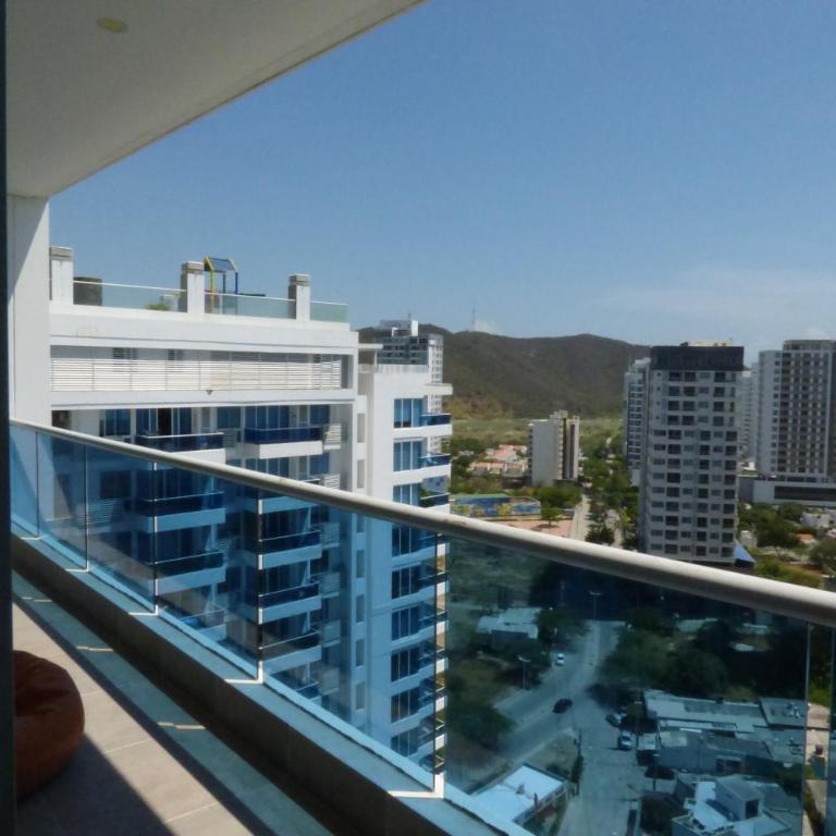 Reserva Del Mar torre 4, piso 17 - Apartamento de 2 dormitorios con balcón y vistas al mar - 64