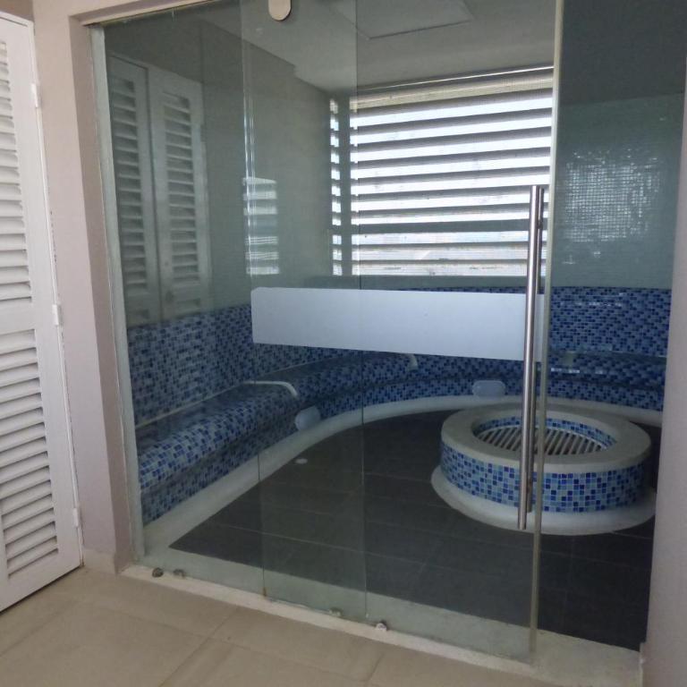 Reserva Del Mar torre 4, piso 17 - Apartamento de 2 dormitorios con balcón y vistas al mar - 77