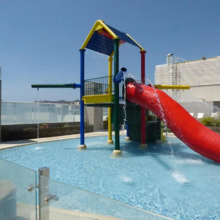 Reserva Del Mar torre 4, piso 17 - Apartamento de 2 dormitorios con balcón y vistas al mar - 85
