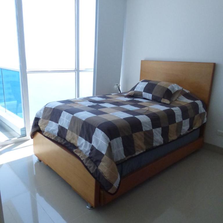 Reserva Del Mar torre 4, piso 17 - Apartamento de 2 dormitorios con balcón y vistas al mar - 96