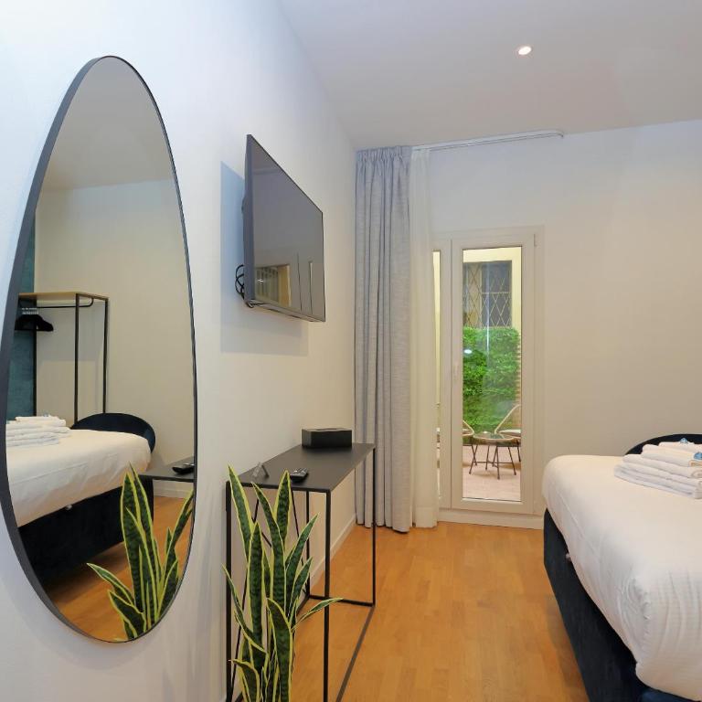 Loft Two Towers Historic Center - 2 BR 2BA - Patio - Two-Bedroom Apartment - 5
