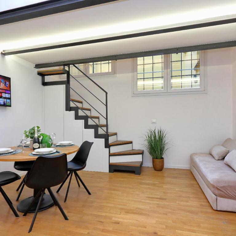 Loft Two Towers Historic Center - 2 BR 2BA - Patio - Two-Bedroom Apartment - 2